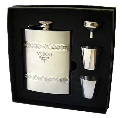 Подарочный набор: фляжка 6oz, воронка, 2 стакана