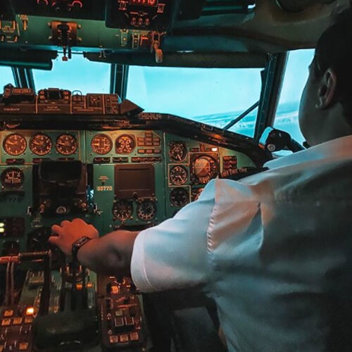 Полет на авиатренажере самолета ТУ-154 (30 минут, премиум)