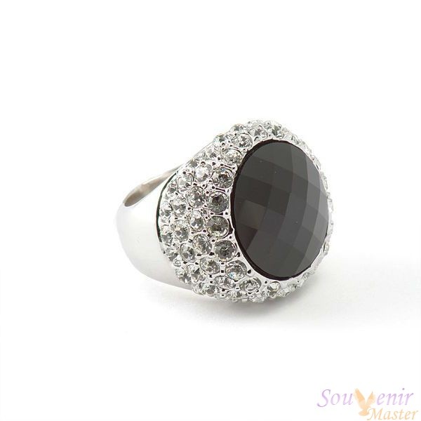 Кольцо с кристаллами Swarovski Здесь и сейчас