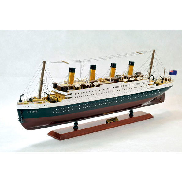 Корабль «Титаник» (80х30х9,5 см)