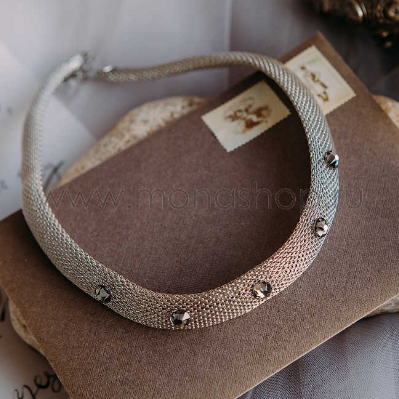 Колье-чокер «Галактика» с серыми кристаллами Swarovski