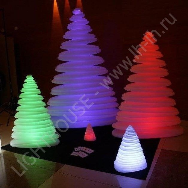 Светящаяся LED ель Marna RGB Accum (под заказ)