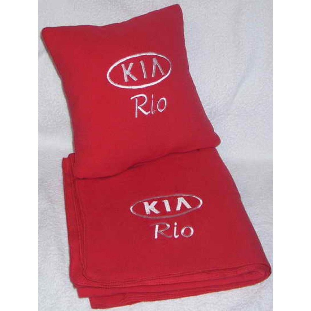 Красный плед с белой вышивкой Kia Rio