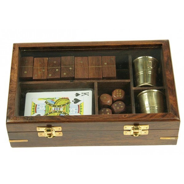 Подарочный набор игр: домино, игральные карты, кости