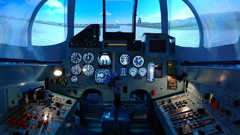 Полет на авиатренажере Боинг 737 (45 мин., 1-3 чел.)