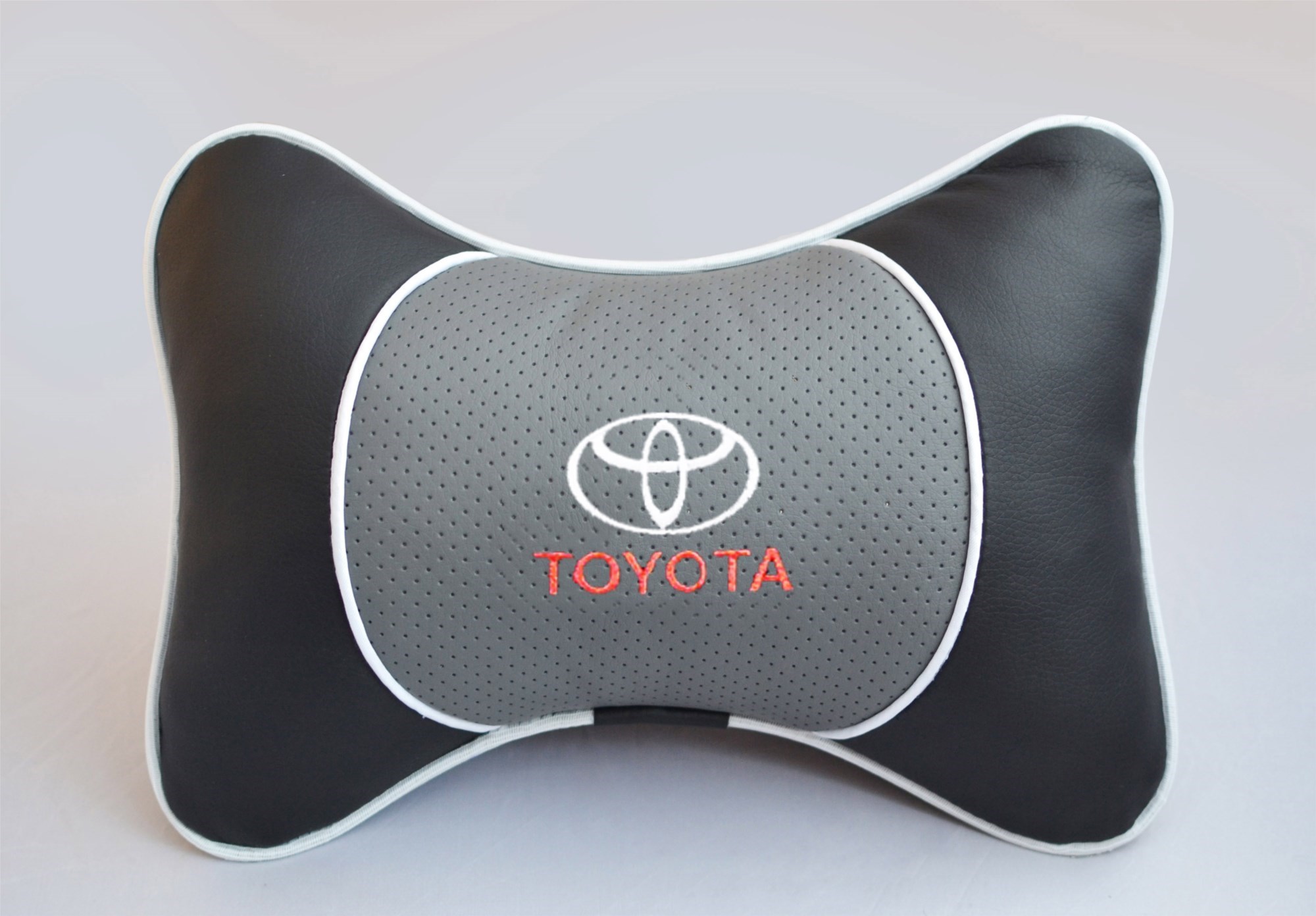 Подушка-подголовник Люкс с серой вставкой экокожи Toyota