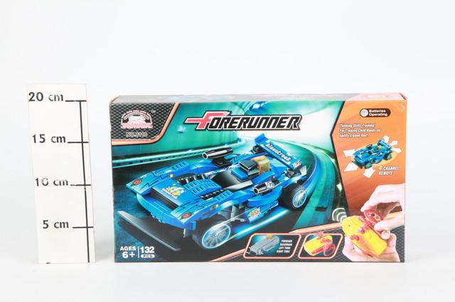 Конструктор Forerunner из 132 деталей