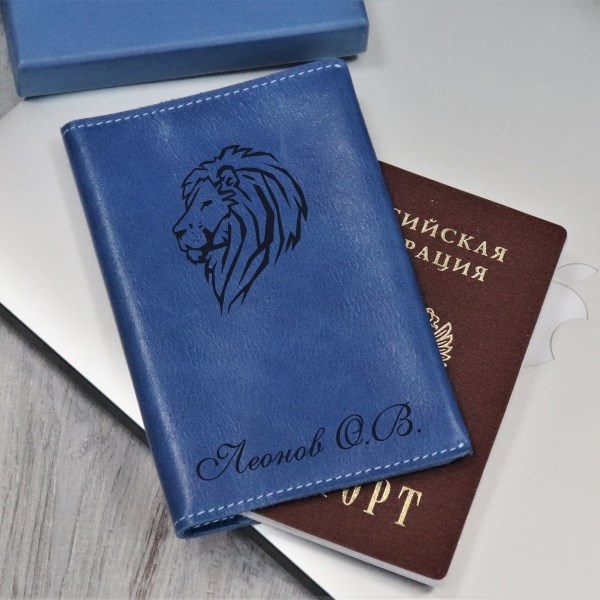 Кожаная обложка для паспорта с гравировкой Self blue