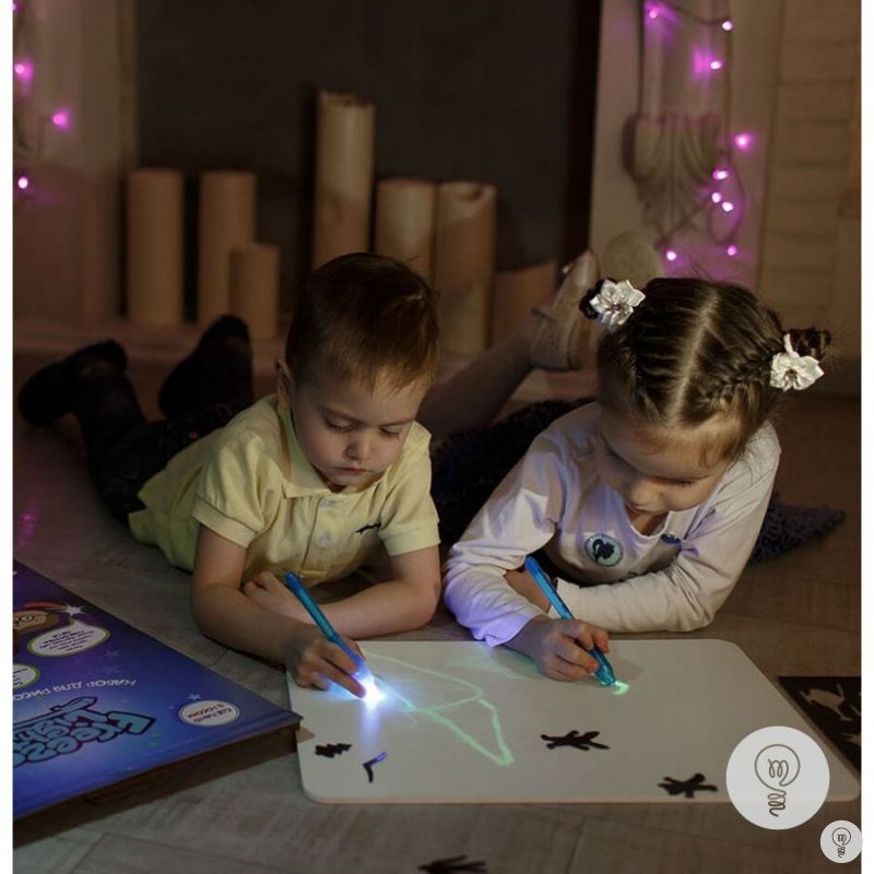 Двухсторонний набор для рисования светом Freeze Light A3