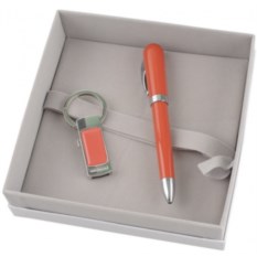 Набор Cacharel: флеш-карта USB 2.0 на 4 GB, шариковая ручка