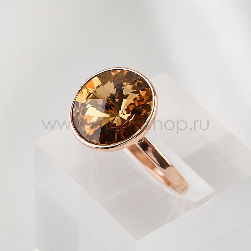 Кольцо с кристаллом Swarovski Чародейка