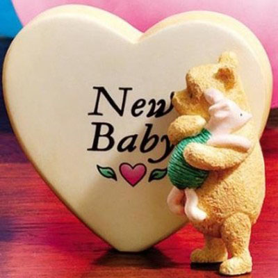 Enesco Фигурка «Винни Пух — новорождённый»