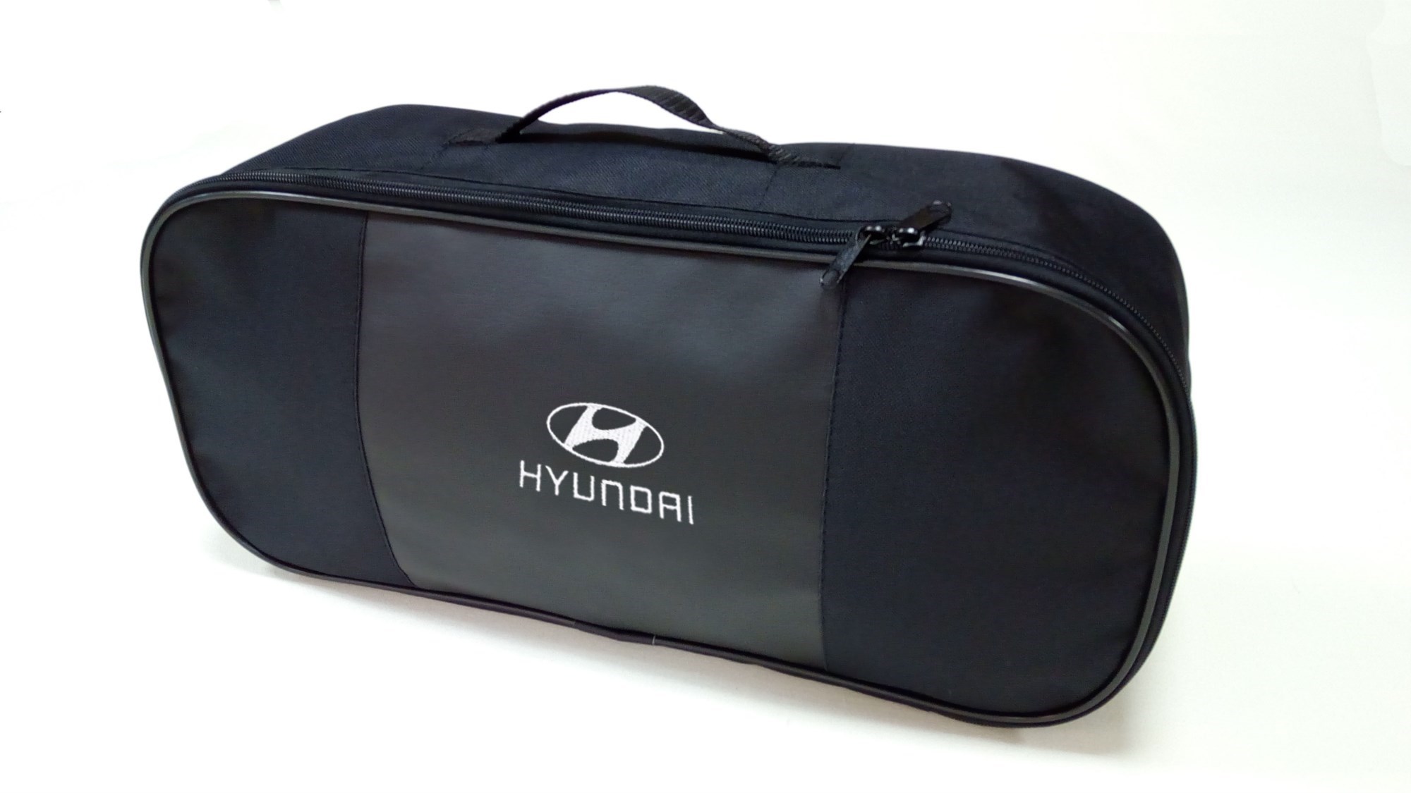 Аварийный набор в сумке с логотипом Hyundai