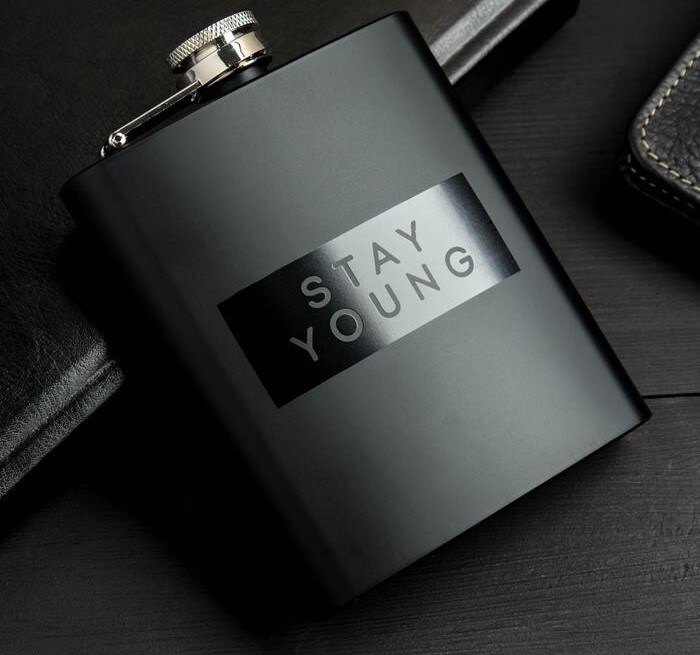 Фляжка Stay young