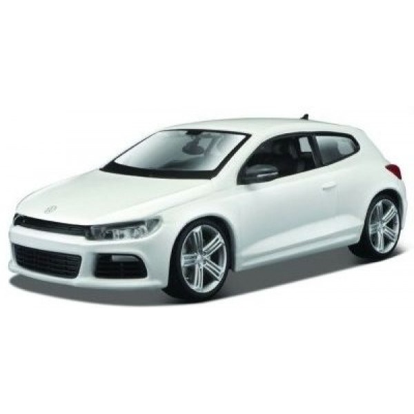Bburago машинка металлическая 1:24 Volkswagen Scirocco R
