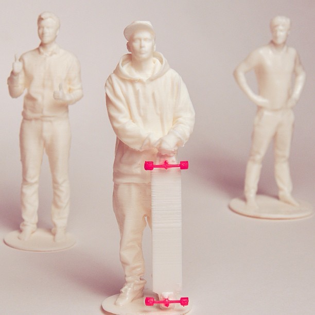Статуэтка 3DYA (ударопрочный пластик, 15 см)
