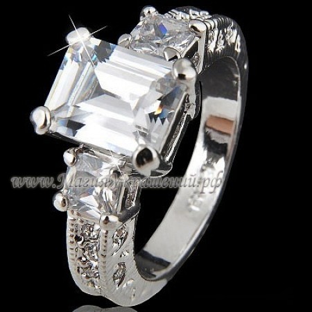 Кольцо с Crystal Swarovski