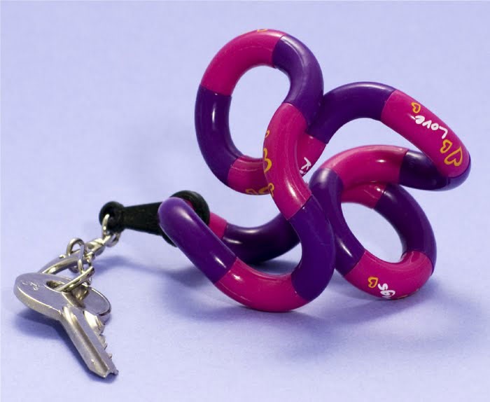 Брелок-головоломка Тангл