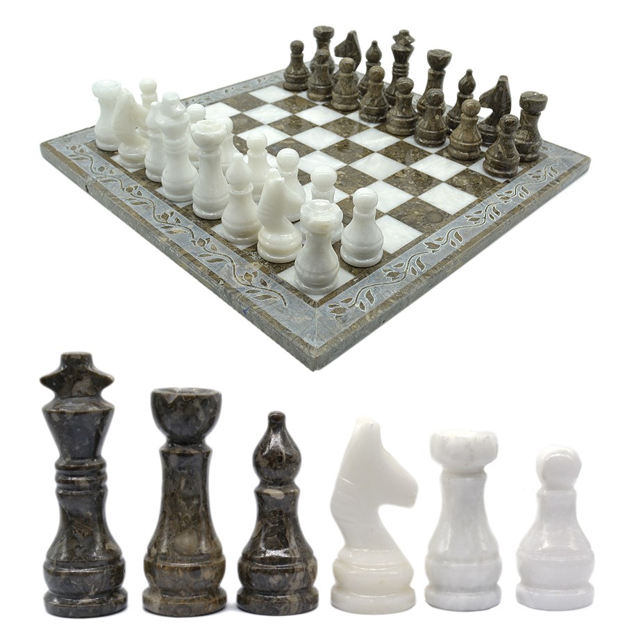 Шахматы из ракушечника серого с белым Карбон