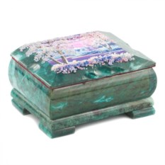 Шкатулка с расписной крышкой Зима