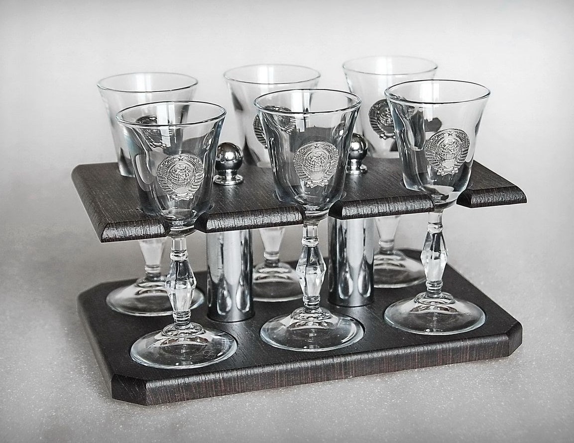 Набор рюмок на подставке СССР, 6 шт.