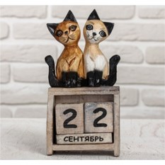 Деревянный календарь Кошечки