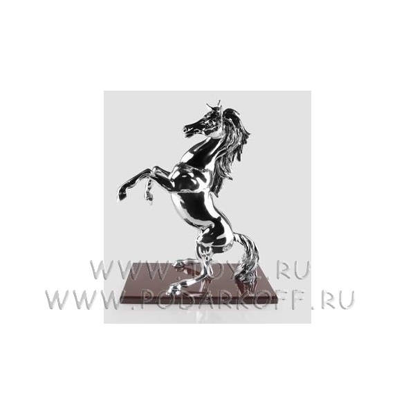 Скульптура Конь на дыбах