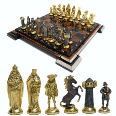 Шахматы из обсидиана Средневековье