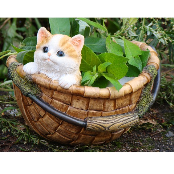 Кашпо Котенок в корзине