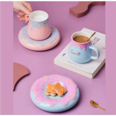 Кружка с блюдцем и ложкой Пончик (разные цвета)