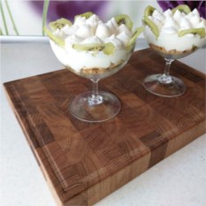 Торцевая разделочная доска из дуба