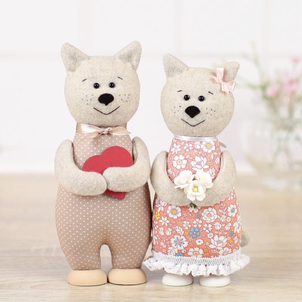 Подарок на ситцевую свадьбу «Котики из ситца»