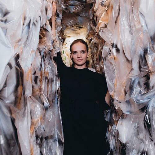 Экскурсия в музей эмоций с фотосъемкой (1 детский)