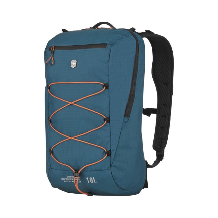 Рюкзак VICTORINOX Altmont Active L.W. Compact Backpack 606898