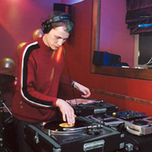 Урок DJ