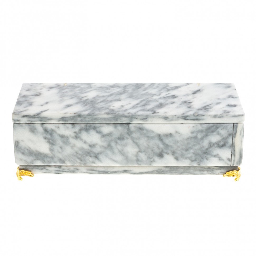 Шкатулка для хранения цепочек и браслетов из мрамора