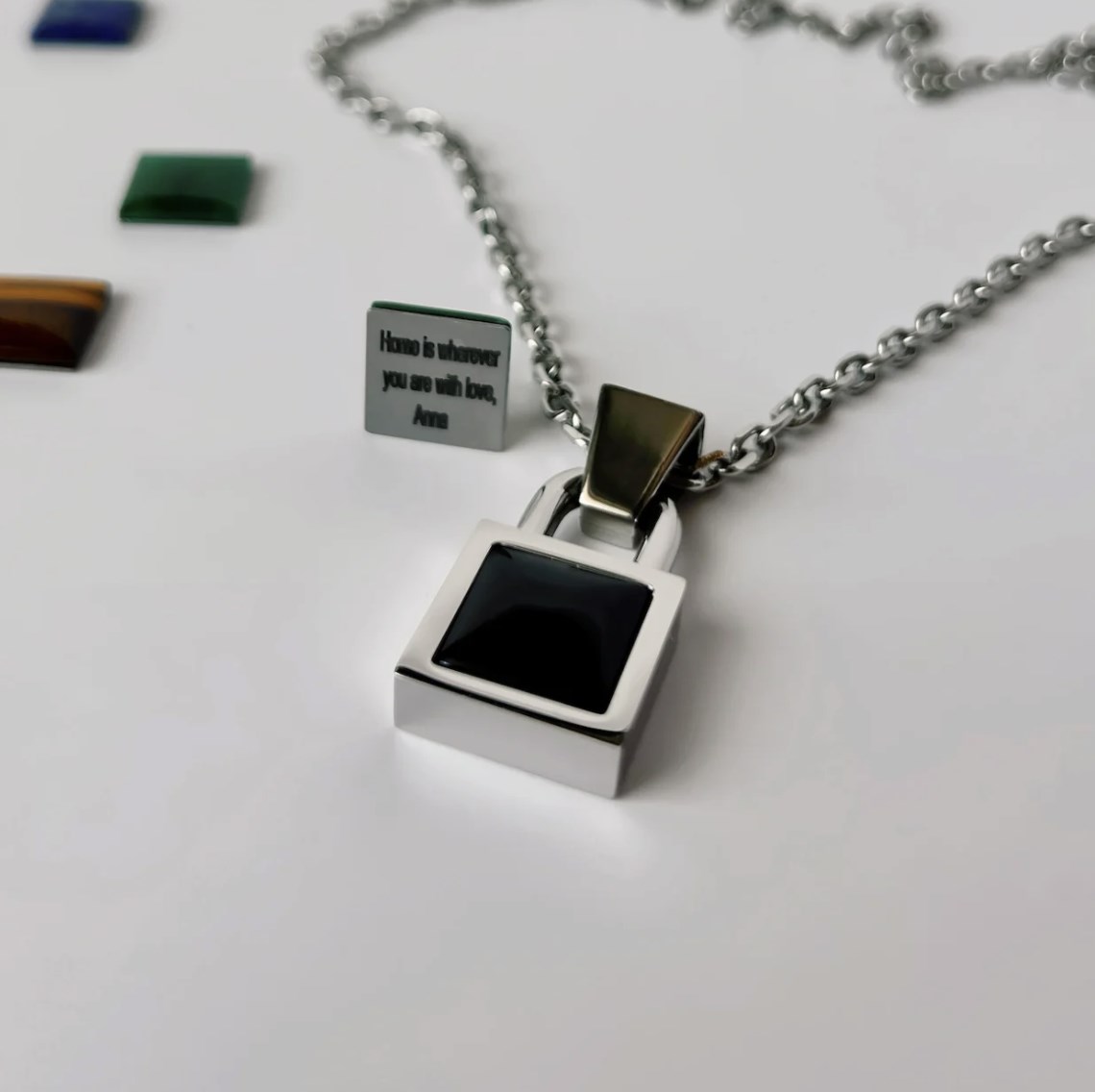 Мужская подвеска Lock — Сила