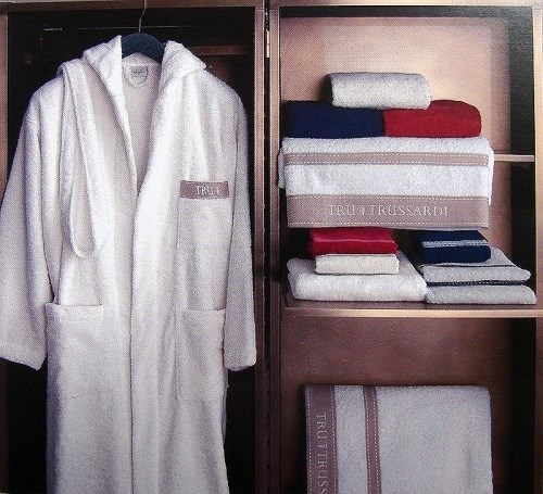 Элитный махровый халат Golf от Trussardi