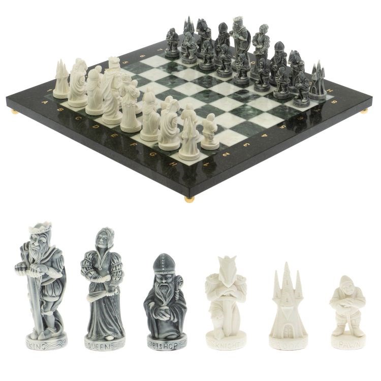 Шахматы Средневековье доска 40х40 см мрамор / шабровский змеевик