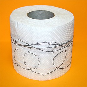 Туалетная бумага колючая проволока