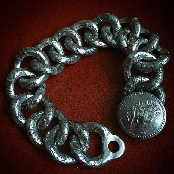 Браслет из титана Brutus Rome | Браслеты | купить в Подарки.ру