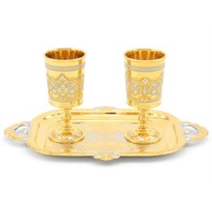 Набор рюмок с гравюрой на разносе на 2 персоны