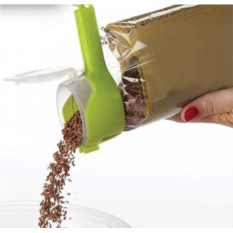 Зажим для пакетов с дозатором (разные цвета)