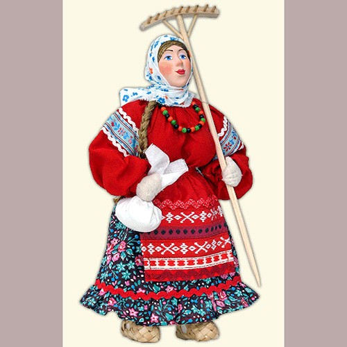 Кукла «Девушка с граблями»