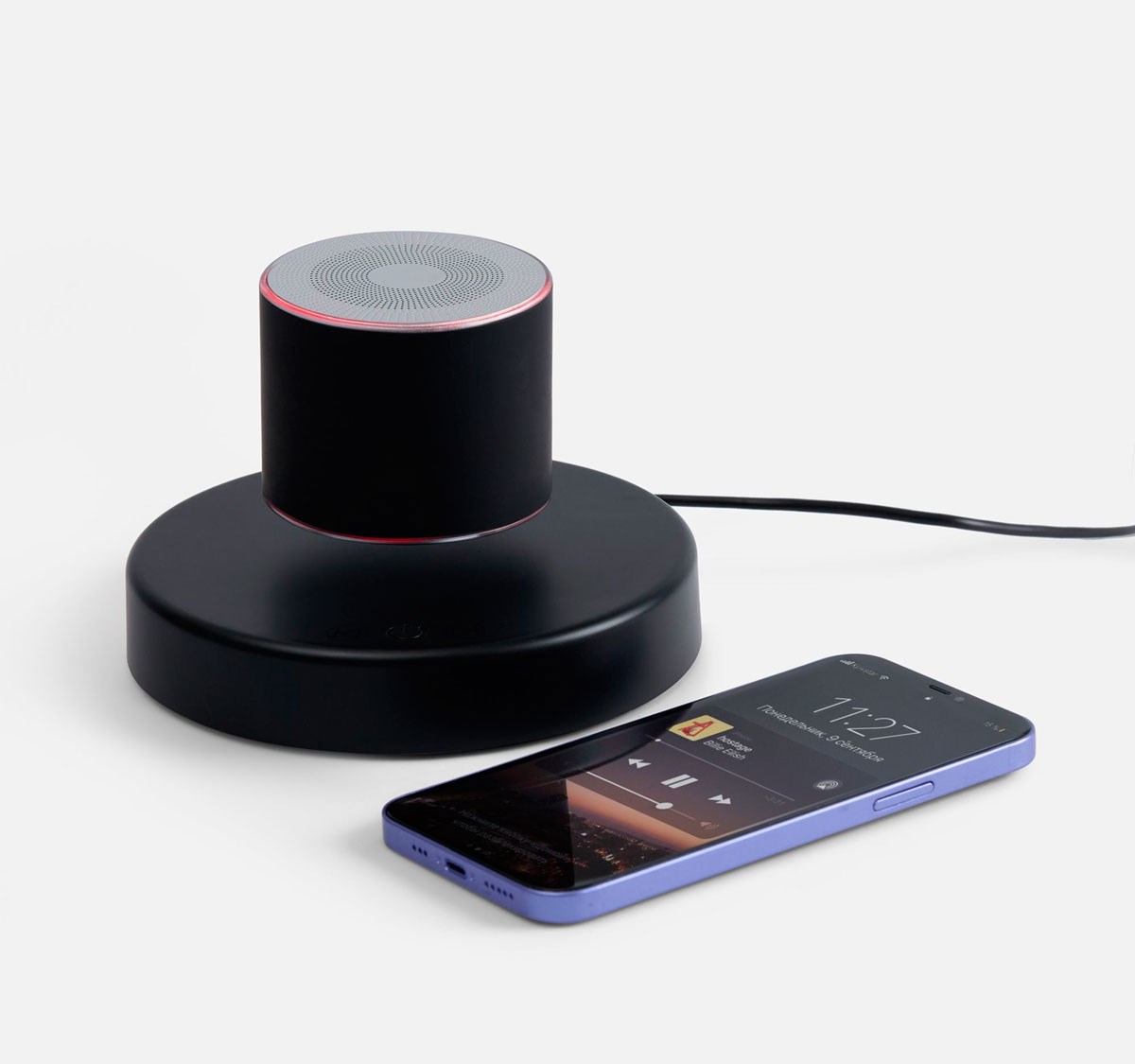 Левитирующая колонка Levitronic