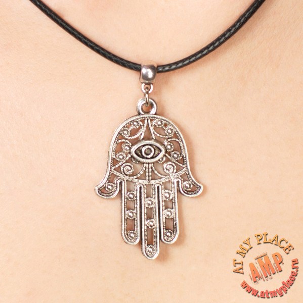 Кулон Хамса