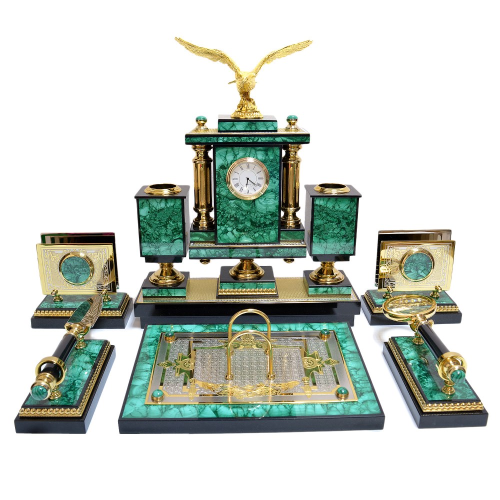 Настольный набор из малахита Орел 570*280*400 мм.