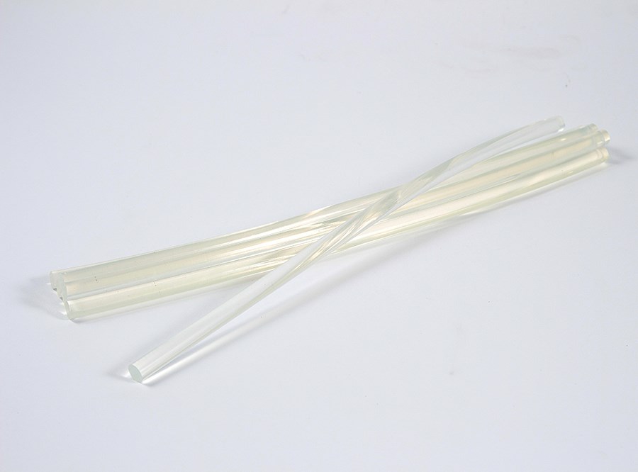 Твердый клей