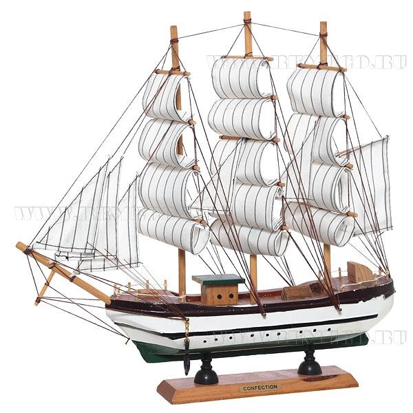 Корабль Confection (цвет — черно-белый)