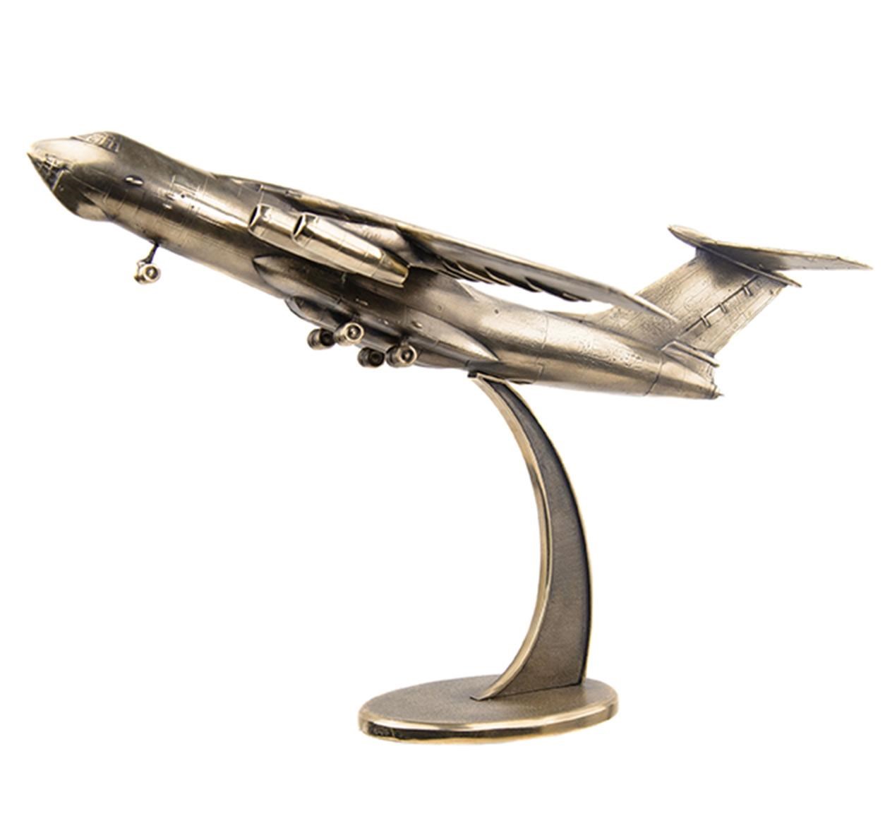 Самолёт Ил-76 (1:144)